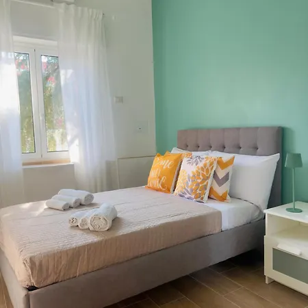 Alexander Charme In * Řím