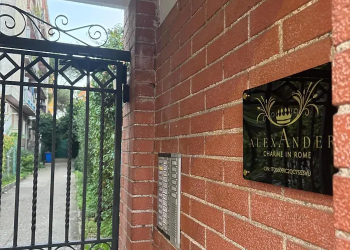 Alexander Charme In דירה